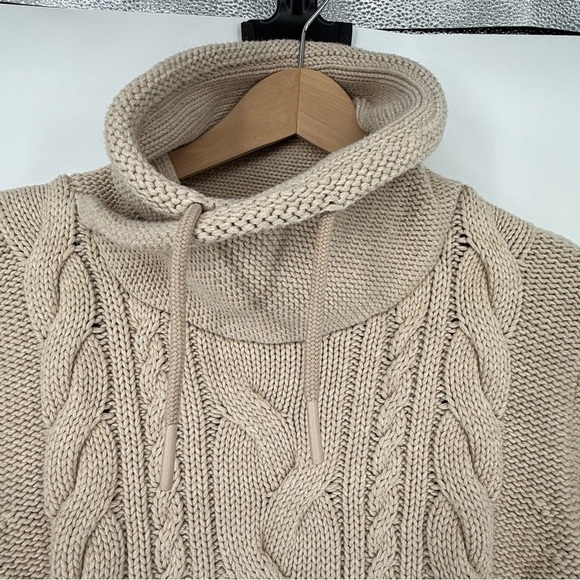 L.L. Bean Women’s Double L Mixed Cable Knit Sweater Funnel neck Size XL Tan - Picture 2 of 12